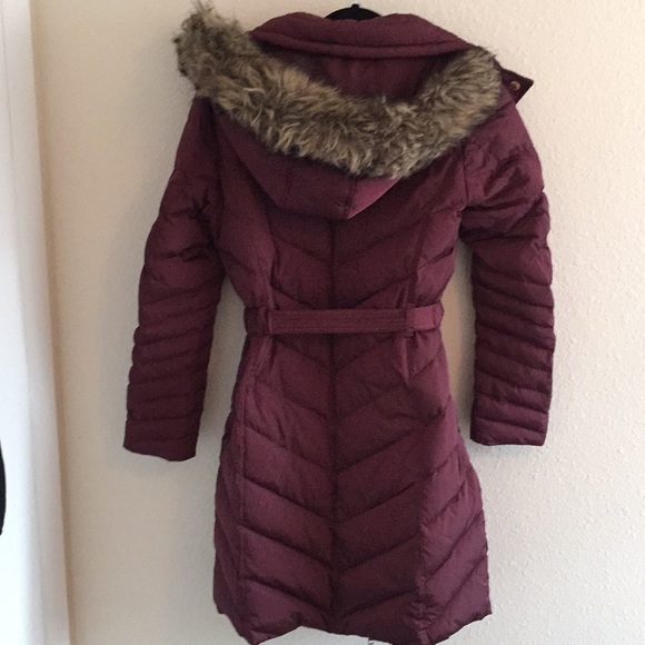 Gorgeous Hooded MICHAEL Michael Kors Puffer - Picture 2 of 8